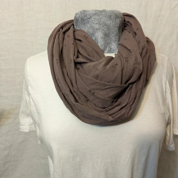 Known Supply Unity scarf, brown with black detail, one size fits all  G9 - Picture 1 of 3